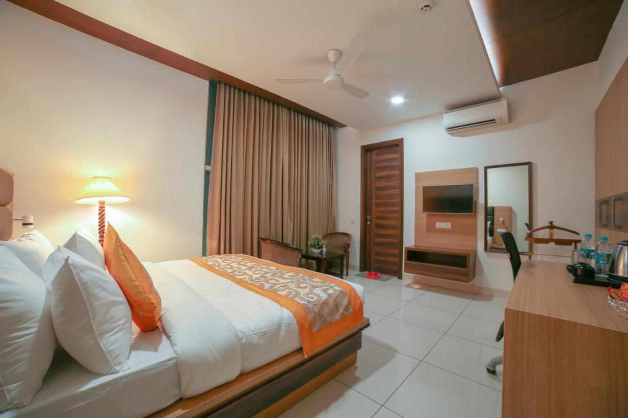 Hotel Grand Regency By Jmd Group Near Delhi Igi Airport New Delhi Luaran gambar